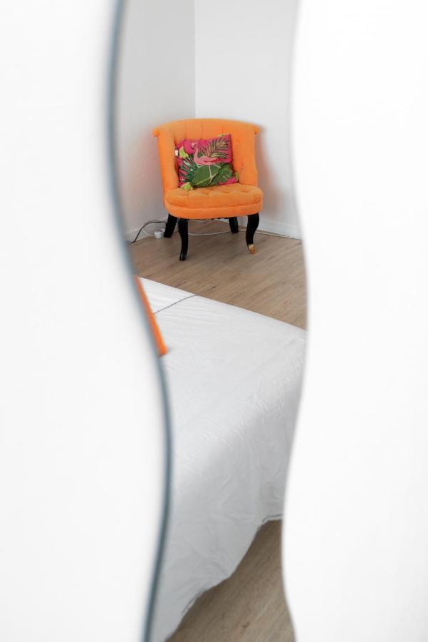 Mama With Aircon Including Parking 2 Cars Apartment Colmar Bagian luar foto