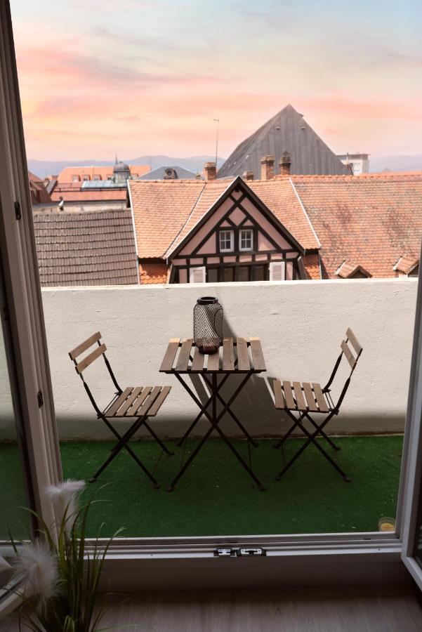 Mama With Aircon Including Parking 2 Cars Apartment Colmar Bagian luar foto