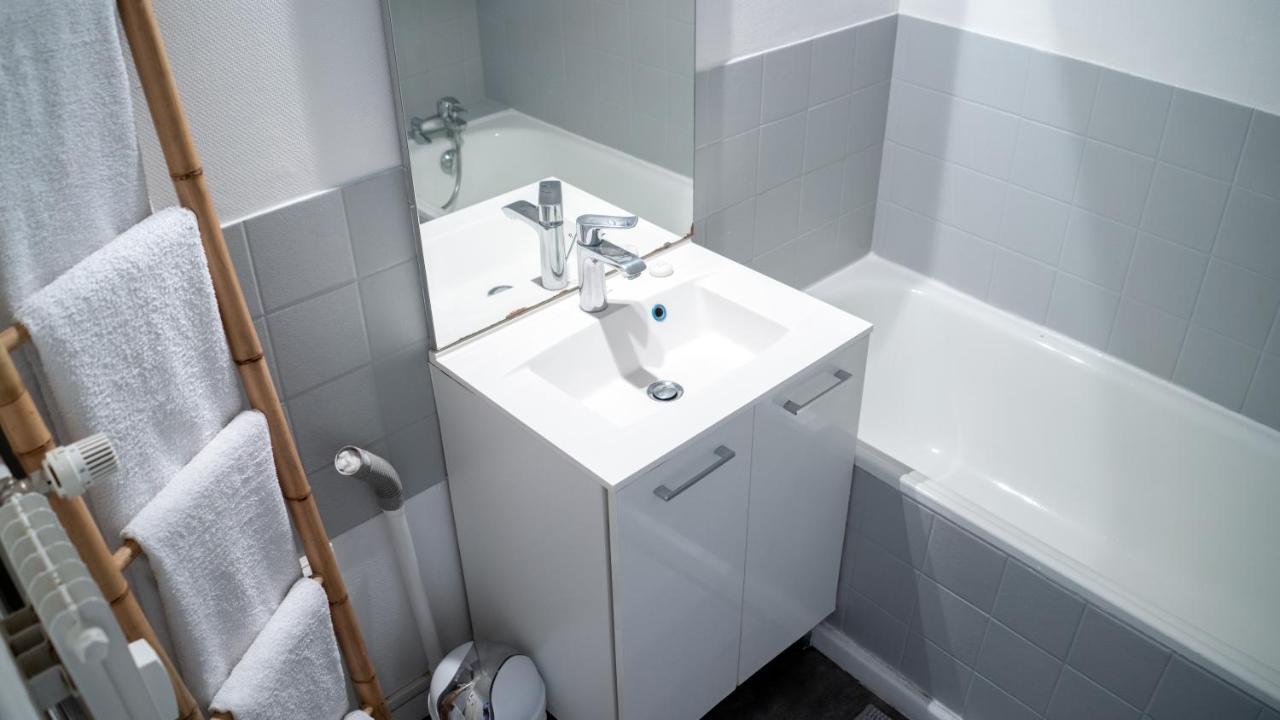 Mama With Aircon Including Parking 2 Cars Apartment Colmar Bagian luar foto