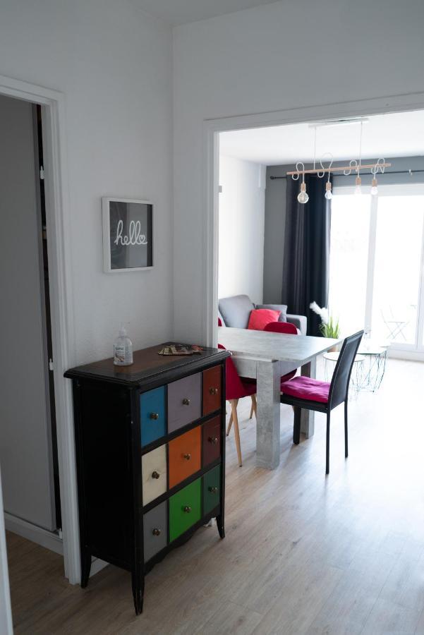 Mama With Aircon Including Parking 2 Cars Apartment Colmar Bagian luar foto