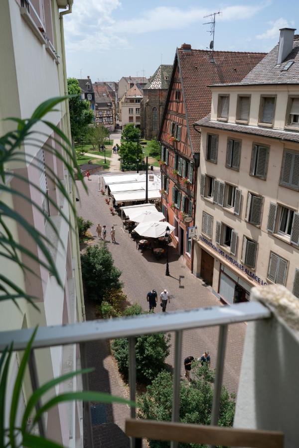 Mama With Aircon Including Parking 2 Cars Apartment Colmar Bagian luar foto