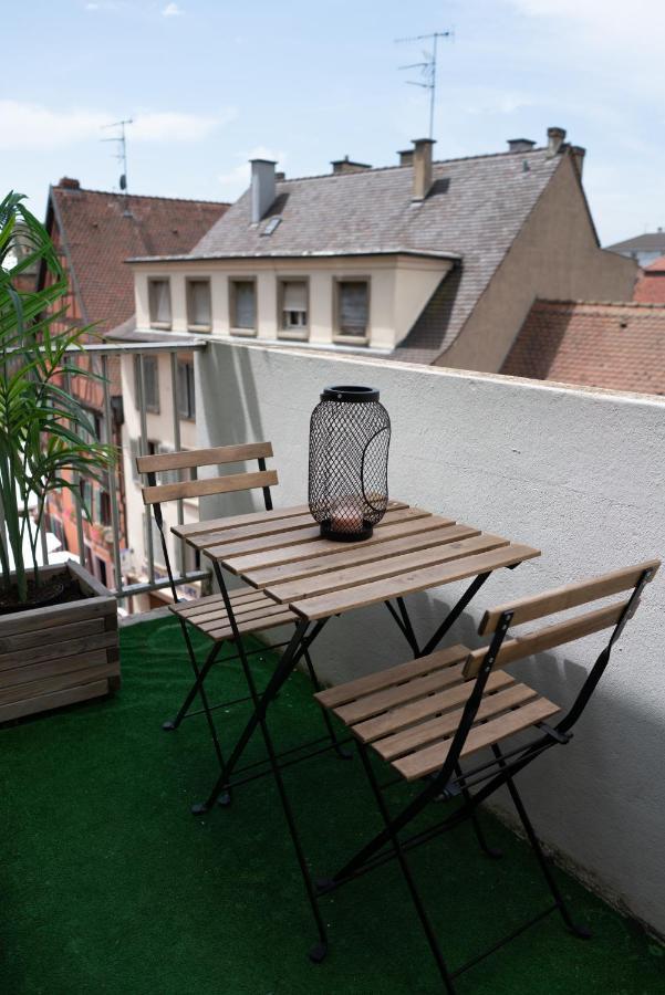 Mama With Aircon Including Parking 2 Cars Apartment Colmar Bagian luar foto